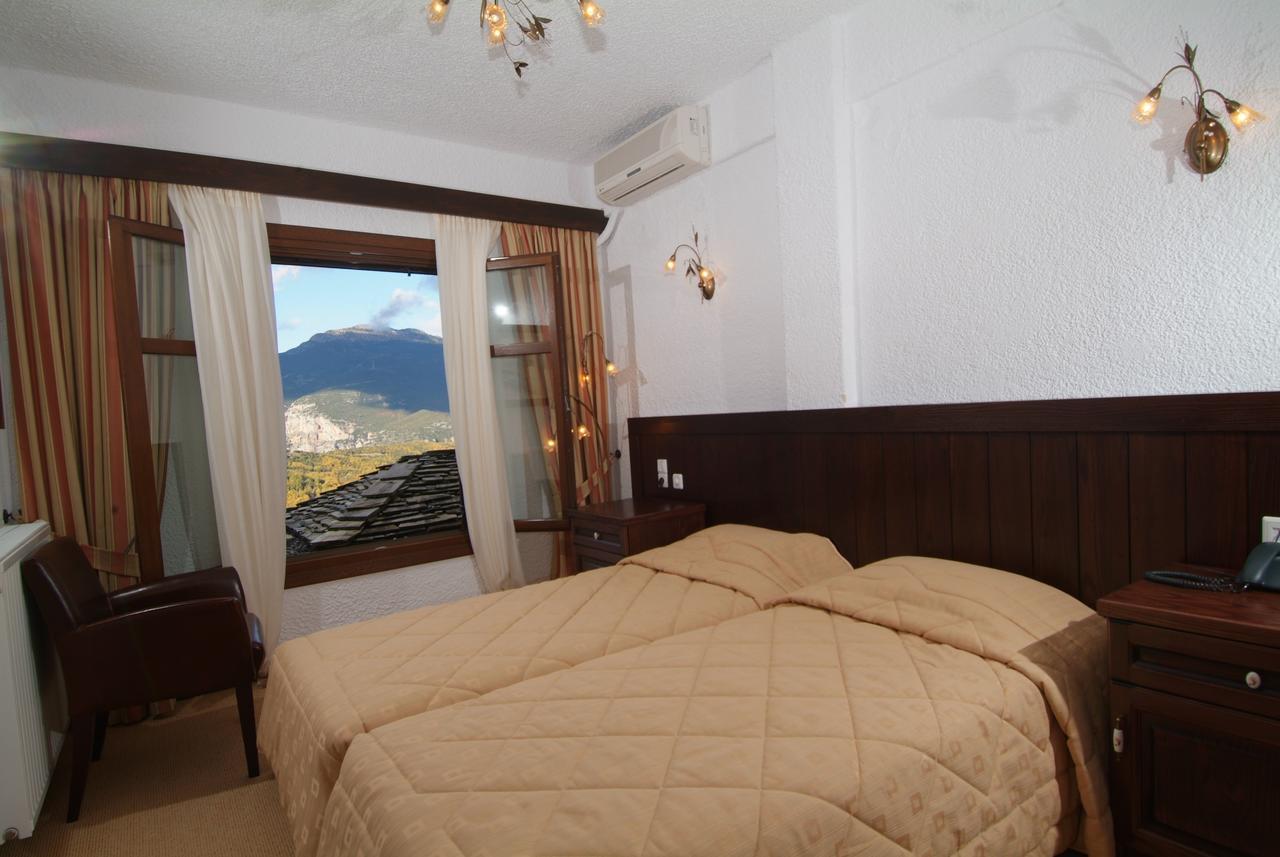 Hotel Taxiarches Aristi Exterior foto