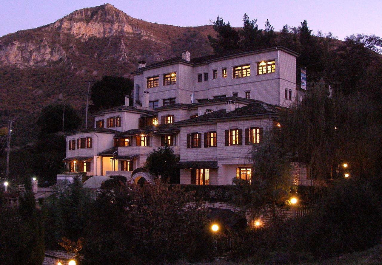 Hotel Taxiarches Aristi Exterior foto